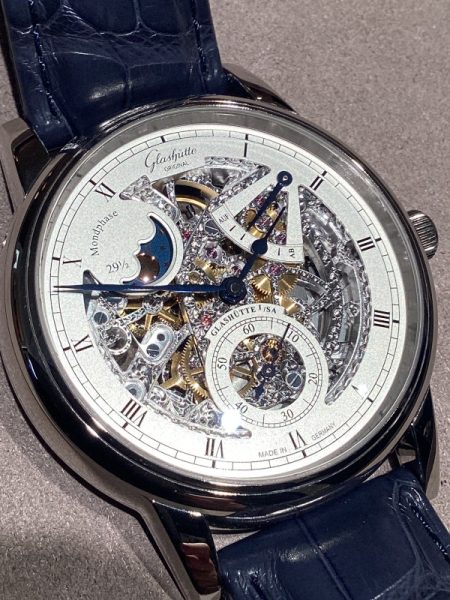 GLASHÜTTE ORIGINAL セネタ・ムーンフェイズ・スケルトン入荷