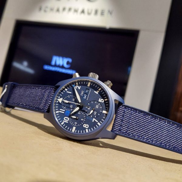 3F｜IWC 初のセラミック製の 41 MMパイロットクロノグラフ 「パイロット・ウォッチ・クロノグラフ 41 トップガン・オセアナ」（IW389404）【IWC Summer フェア開催中】