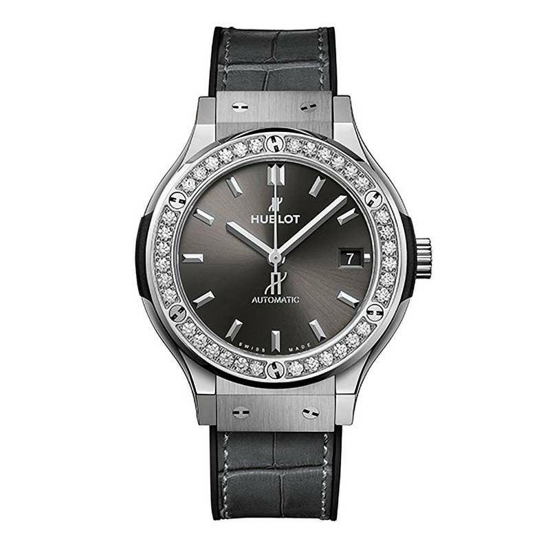 HUBLOT CLASSIC FUSION TITANIUM RACING GRAY DIAMONDS ウブロ クラシック・フュージョン チタニウム レーシンググレー ダイヤモンド 565.NX.7071.LR.1204