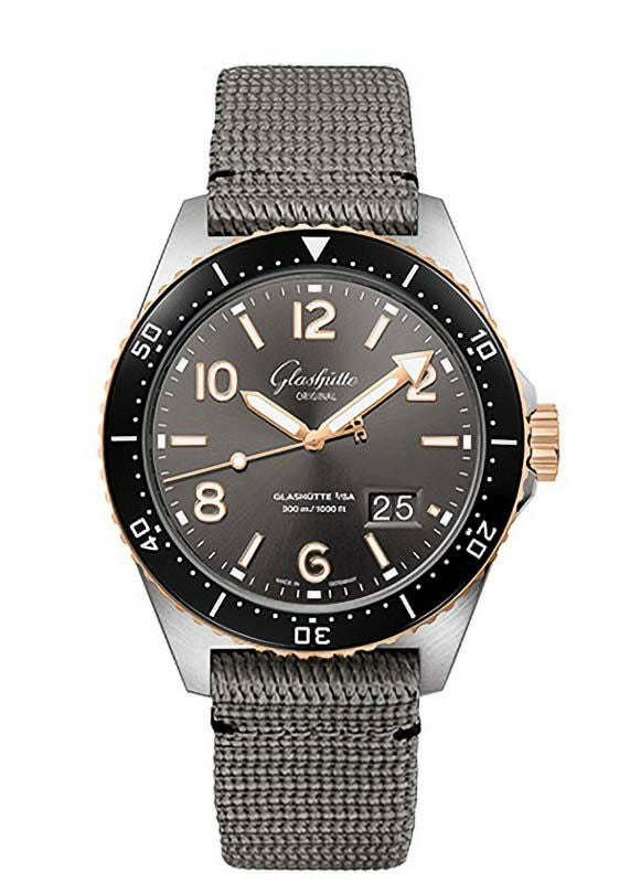 GLASHUTTE ORIGINAL SeaQ Panorama Date グラスヒュッテ・オリジナル シーキュー パノラマデイト 1-36-13-04-91-34