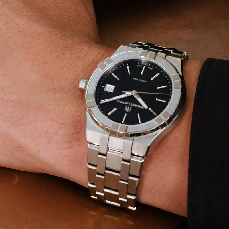 MAURICE LACROIX AIKON QUARTZ 40 mm モーリス・ラクロア アイコン クォーツ 40 mm AI1108-SS002-330-1