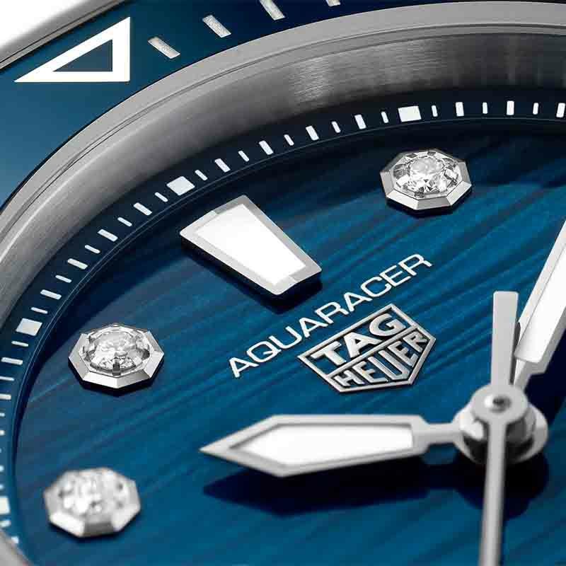 TAG Heuer AQUARACER PROFESSIONAL 300 タグ・ホイヤー アクアレーサー プロフェッショナル300 WBP231B.BA0618