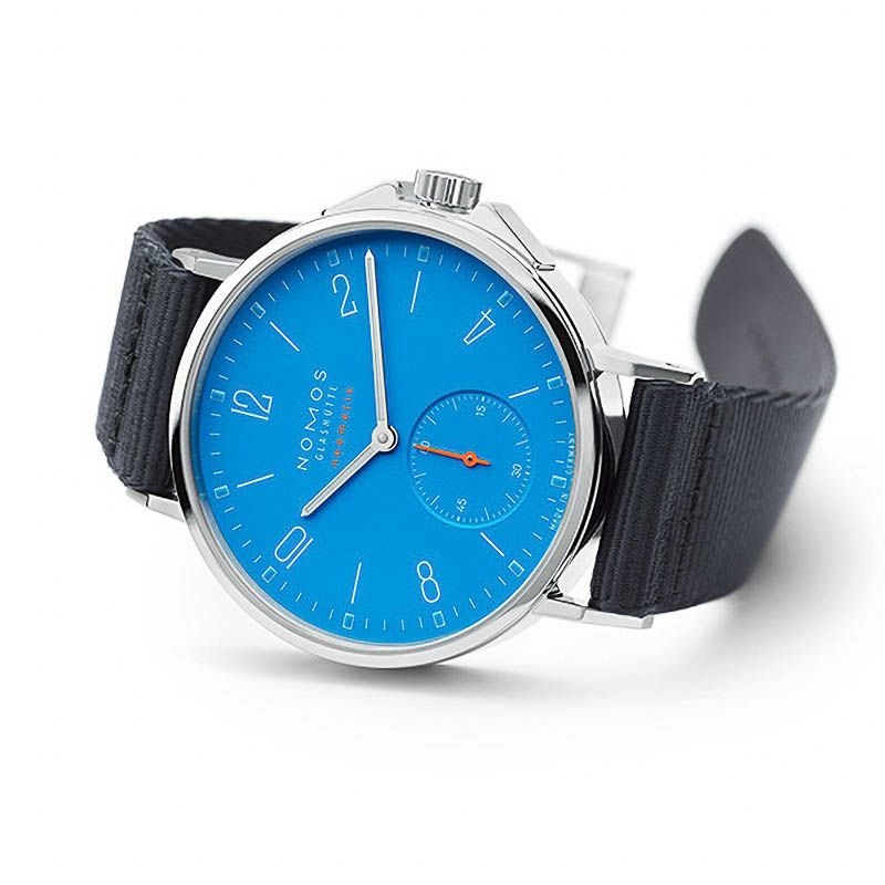 NOMOS GLASHUETTE Ahoi Neomatik Signalblau ノモス グラスヒュッテ アホイ ネオマティック シグナルブルー AH130011SB2