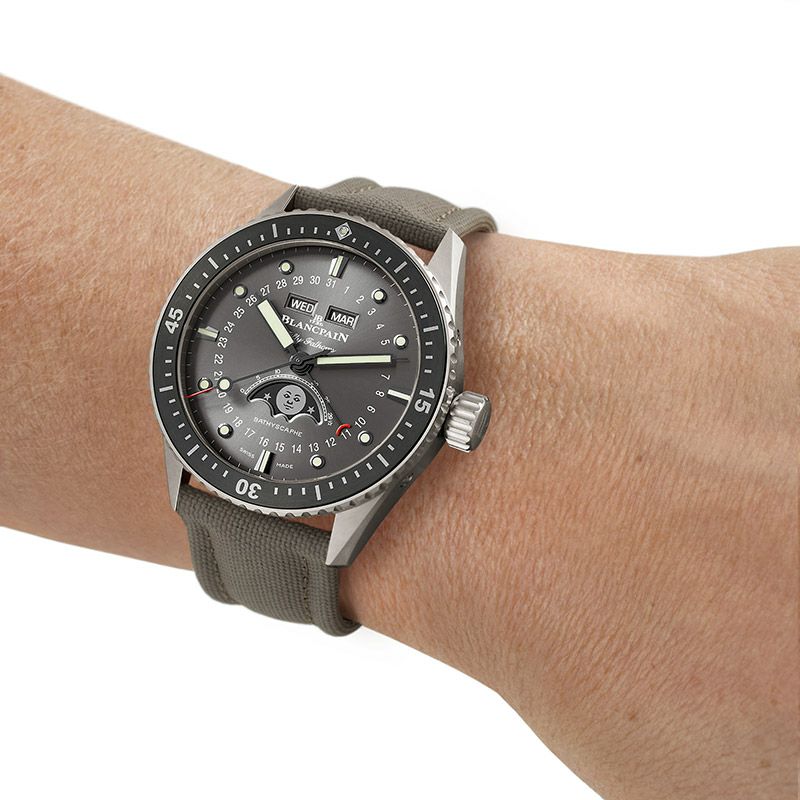 BLANCPAIN FIFTY FATHOMS BATHYSCAPHE QUANTIEME COMPLET PHASES DE LUNE ブランパン フィフティ ファゾムス バチスカーフ コンプリートカレンダー 5054-1210-G52A