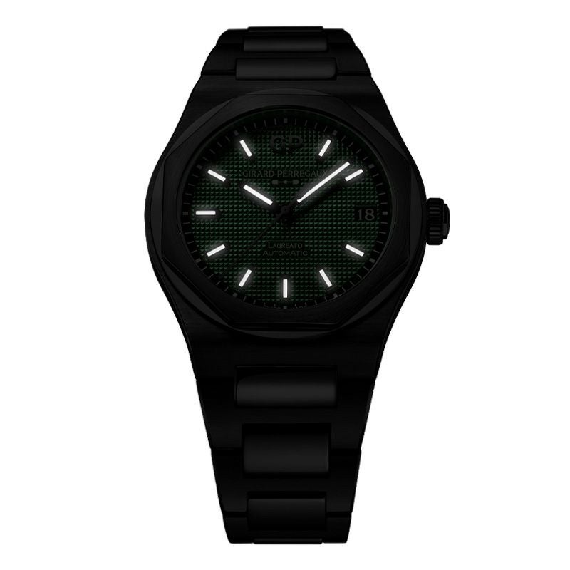 GIRARD-PERREGAUX LAUREATO 42mm ジラール・ペルゴ ロレアート 42mm 81010-11-3153-1CM