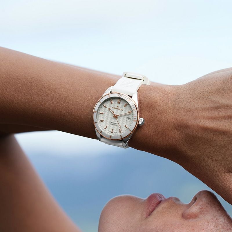 NORQAIN ADVENTURE SPORT 37MM WHITE & GOLD ノルケイン アドベンチャー スポーツ 37MM ホワイト&ゴールド N1800CG89GA/W183/18WRE.16S