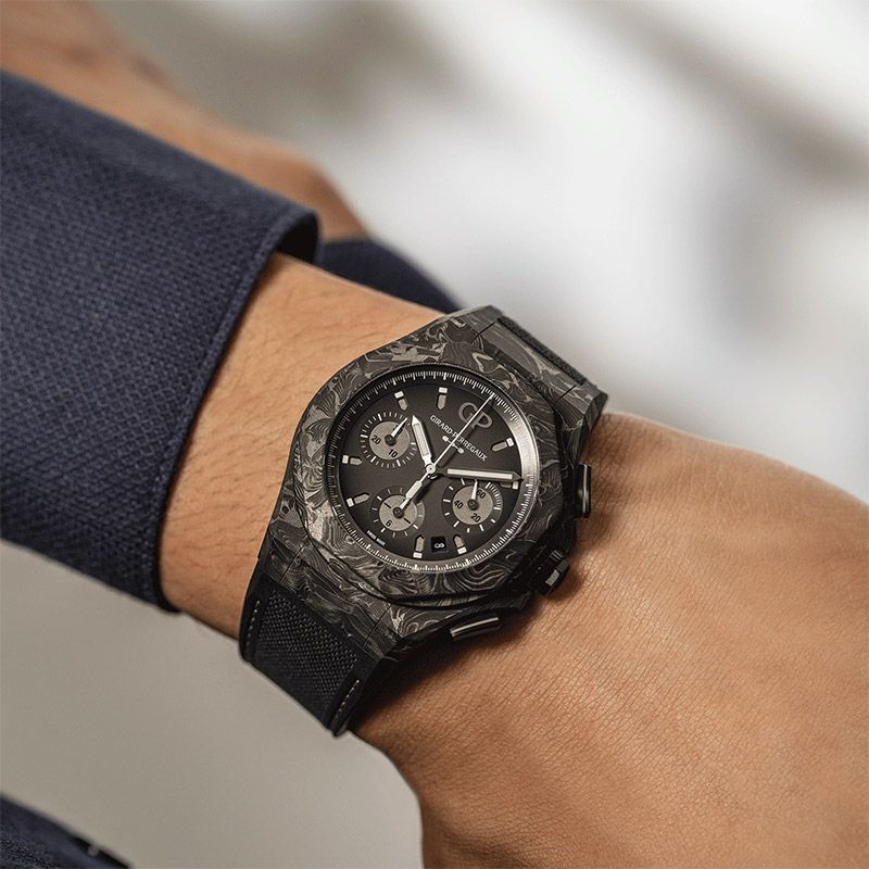 GIRARD-PERREGAUX LAUREATO ABSOLUTE 8TECH ジラール・ペルゴ ロレアート アブソルート 8Tech 81060-41-3222-1CX