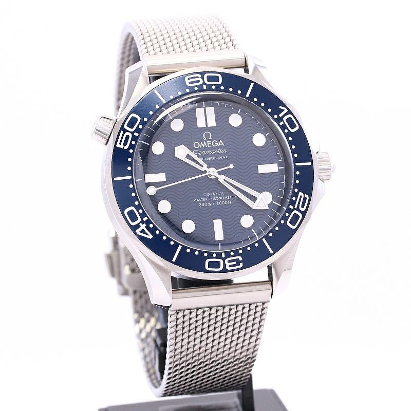 【中古】OMEGA SEAMASTER DIVER 300M JAMES BOND 60TH ANNIVERSARY オメガ シーマスター ダイバー 300M コーアクシャル マスター クロノメーター ボンド映画60周年記念モデル 210.30.42.20.03.002