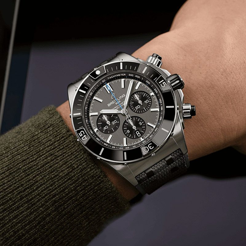 BREITLING SUPER CHRONOMAT B01 44 ブライトリング スーパー クロノマット B01 44 EB0136251M1S1