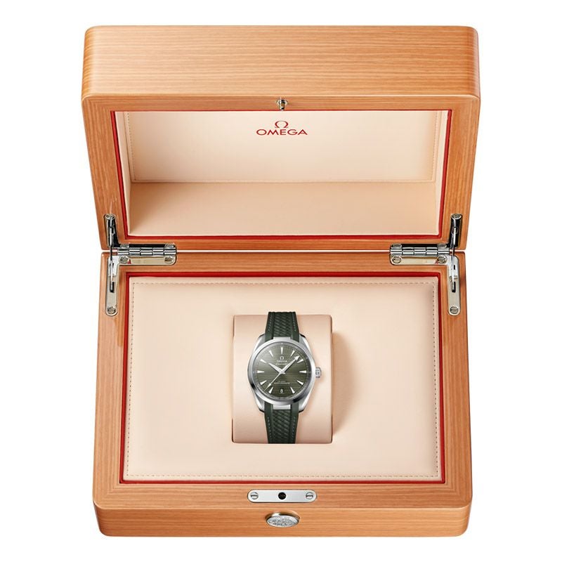 OMEGA SEAMASTER AQUA TERRA 150M オメガ シーマスター アクアテラ 150M 220.12.38.20.10.001
