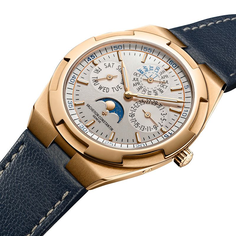 VACHERON CONSTANTIN OVERSEAS EXTRAFLAT PERPETUAL CALENDAR ヴァシュロン・コンスタンタン オーヴァーシーズ・エクストラフラット・パーペチュアルカレンダー 4300V/220R-B064