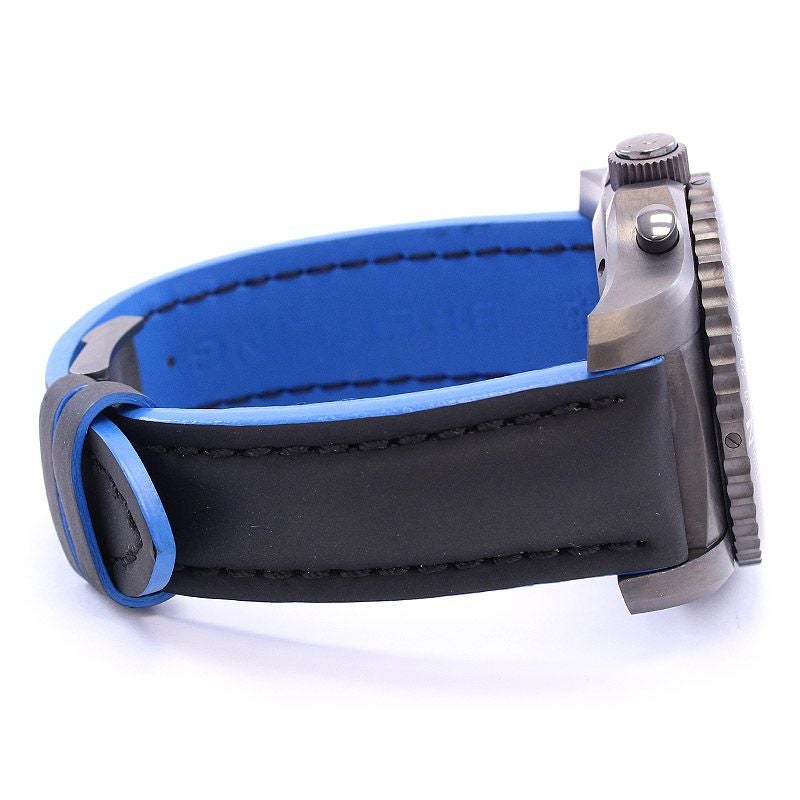 【中古】BREITLING COCKPIT B50 NIGHT MISSION ブライトリング コックピット B50 ナイトミッション VB5010D3/L530/232X/M20BASA.1 (V501L30SMA)