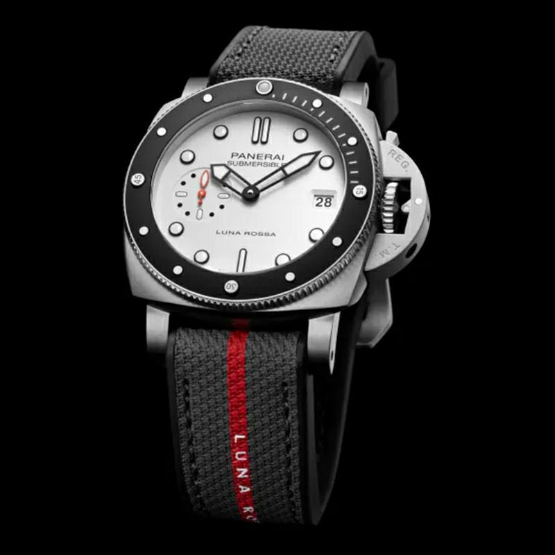 PANERAI SUBMERSIBLE LUNA ROSSA パネライ サブマーシブル ルナ・ロッサ PAM01579