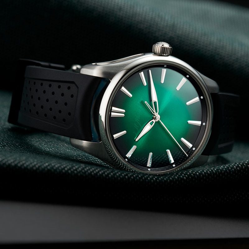 H.Moser & Cie. PIONEER CENTRE SECONDS COSMIC GREEN H.モーザー パイオニア・センターセコンド コズミックグリーン 3201-1201