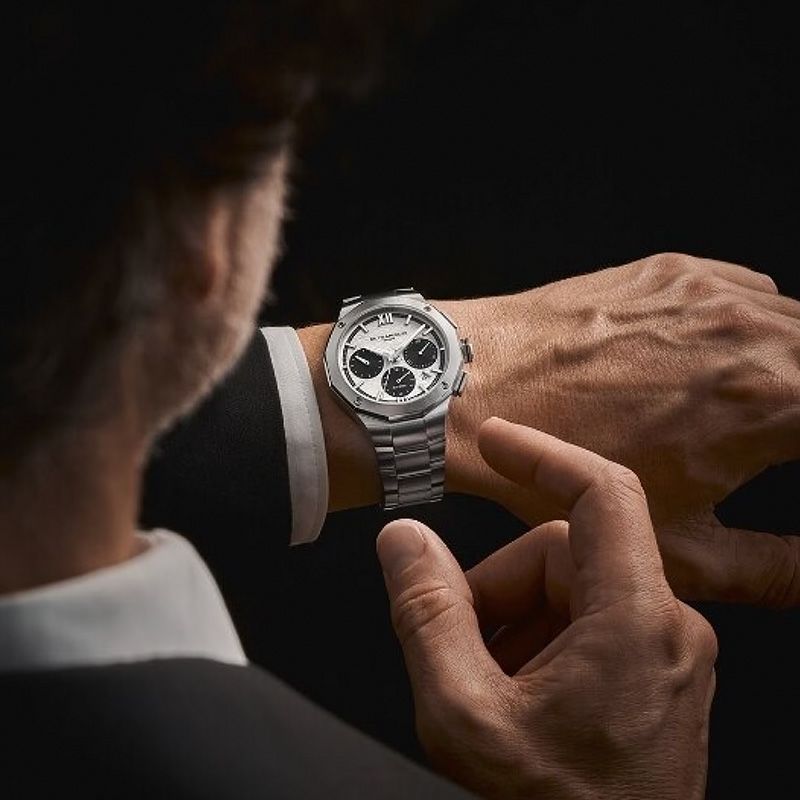 BAUME&MERCIER Riviera Chronograph White & Black ボーム&メルシエ リビエラ クロノグラフ ホワイト&ブラック M0A10827