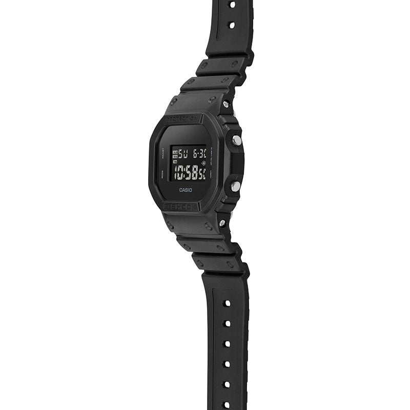 G-SHOCK DIGITAL 5600 Series ジーショック デジタル DW-5600UBB-1JF