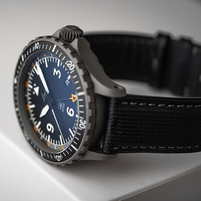 Laco DIN8330 Hamburg GMT ラコ ドイツ工業規格DIN8330認定 パイロットウォッチ ハンブルク GMT 862165