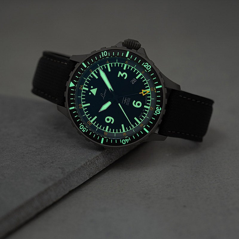 Laco DIN8330 Hamburg GMT ラコ ドイツ工業規格DIN8330認定 パイロットウォッチ ハンブルク GMT 862165