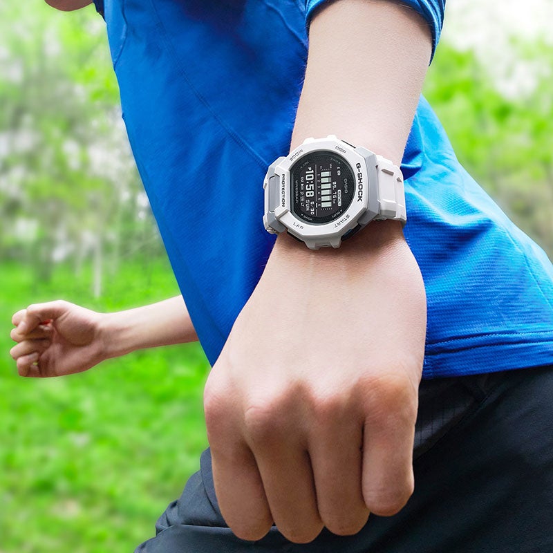 G-SHOCK G-SQUAD GBD-300 Series ジーショック ジースクワッド GBD-300-7JF