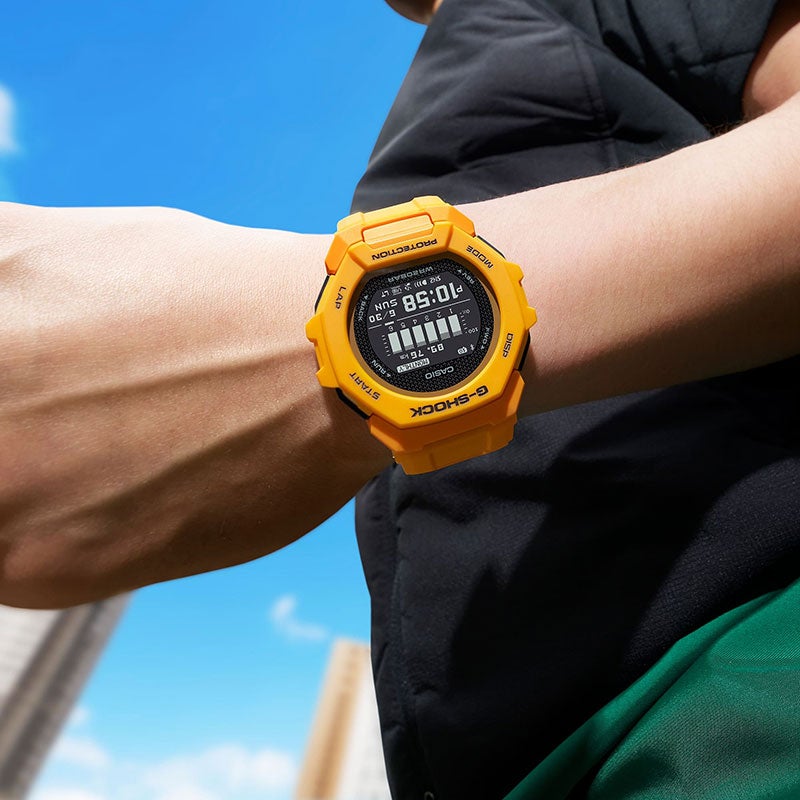 G-SHOCK G-SQUAD GBD-300 Series ジーショック ジースクワッド GBD-300-9JF