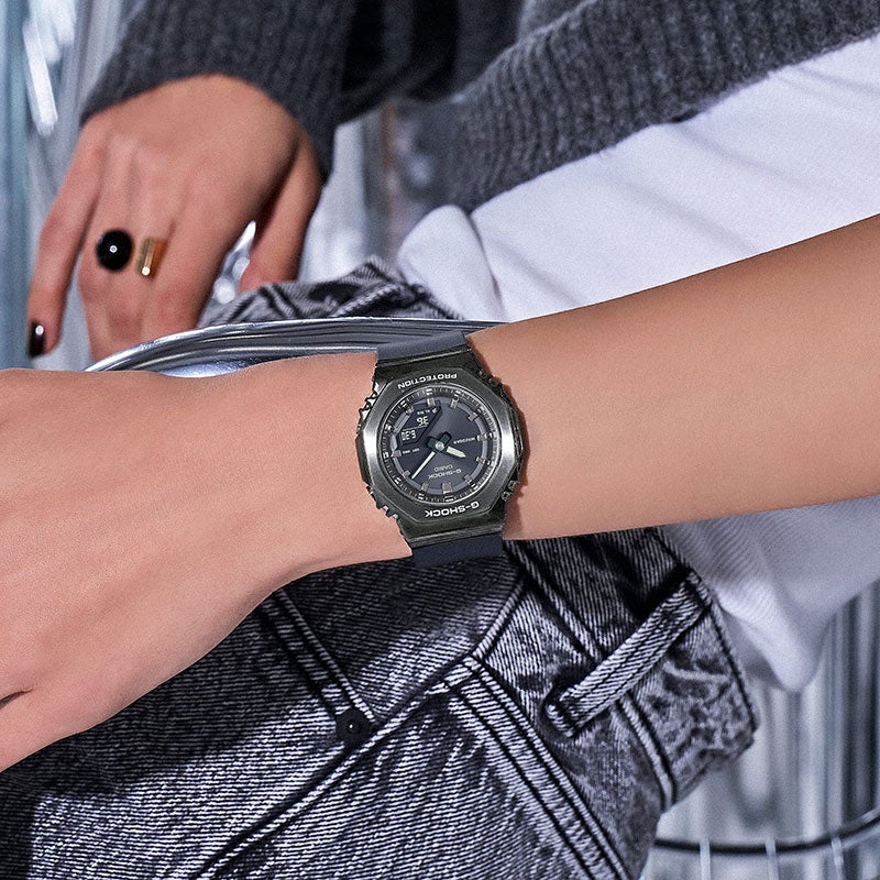 G-SHOCK ANALOG DIGITAL WOMEN ジーショック アナログ デジタル ウーマン GM-S2110B-8AJF