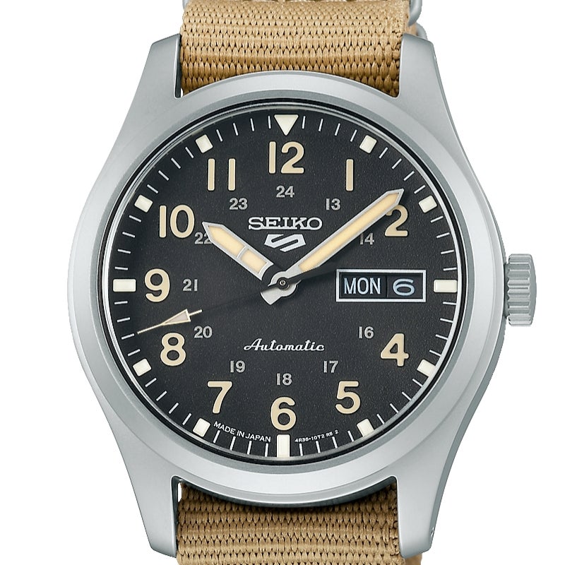 SEIKO 5 Sports Field series セイコー 5 スポーツ フィールド シリーズ SBSA117
