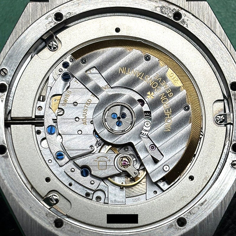 【中古】VACHERON CONSTANTIN OVERSEAS ヴァシュロン・コンスタンタン オーヴァーシーズ 47040/B01A-9093