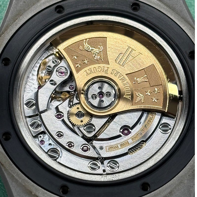 【中古】AUDEMARS PIGUET ROYAL OAK オーデマ・ピゲ ロイヤルオーク 15300ST.OO.1220ST.01