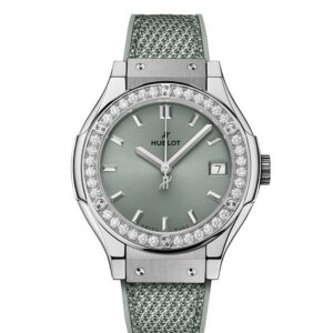HUBLOT CLASSIC FUSION TITANIUM SAGE GREEN DIAMONDS ウブロ クラシック・フュージョン チタニウム セージグリーン ダイヤモンド 581.NX.891G.NR.1104