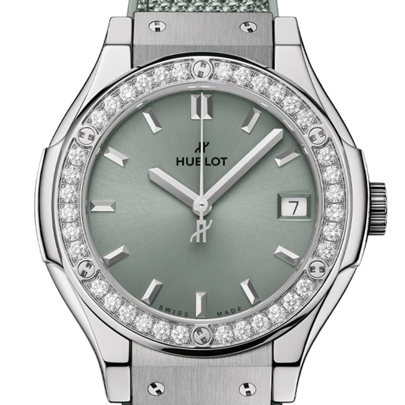 HUBLOT CLASSIC FUSION TITANIUM SAGE GREEN DIAMONDS ウブロ クラシック・フュージョン チタニウム セージグリーン ダイヤモンド 581.NX.891G.NR.1104