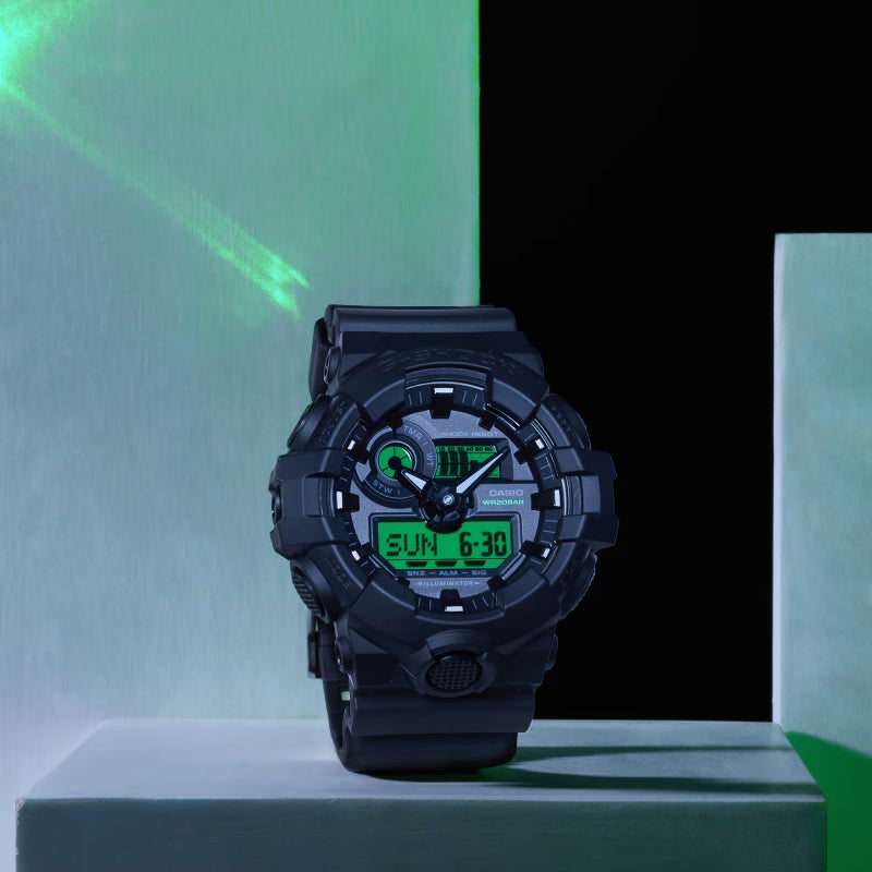 G-SHOCK ANALOG DIGITAL GA-700 SERIES ジーショック アナログデジタル GA-700 シリーズ GA-700BEG-1AJF
